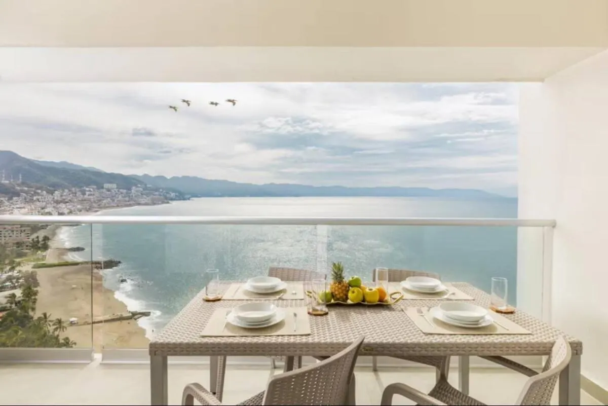 Modern 3Br Beachfront Condo - Harbor 1903 Tn Πουέρτο Βαγιάρτα 0*,  Μεξικό